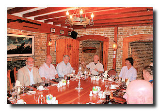 confrères à table