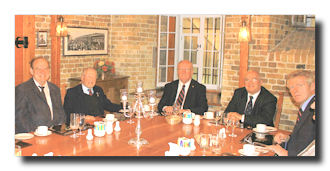 Confrères à table