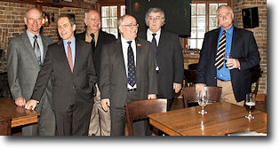 Photo prise lors du diner mensuel d'avril 2014.
